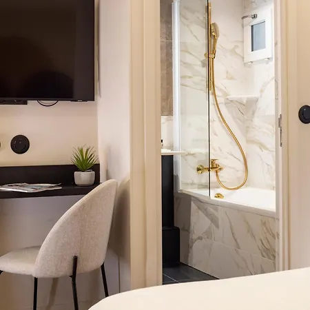 Hotel Mondial-3